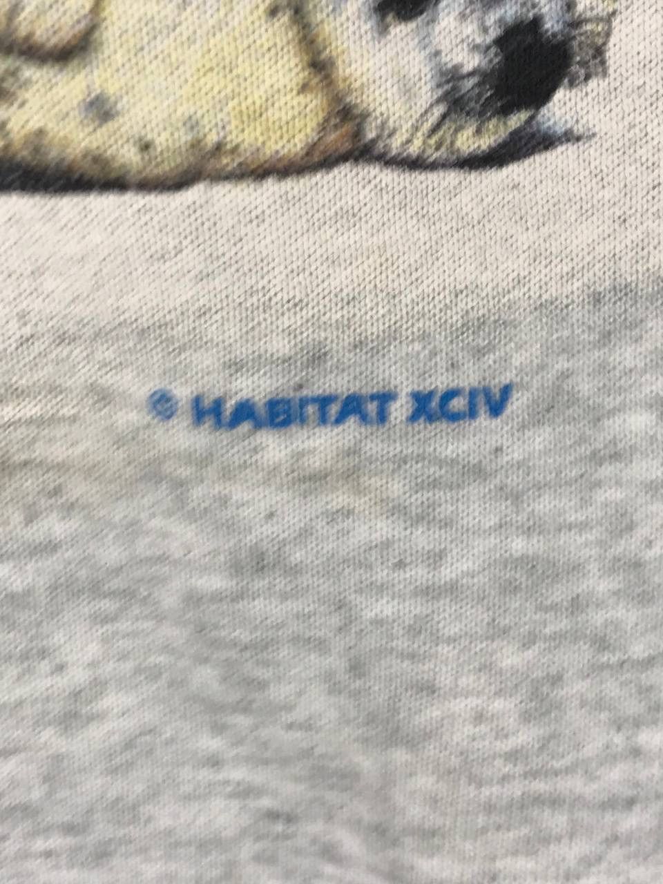 Habitat × Vintage Vintage Habitat xciv wolf bear rabit birds goat white animal Size US L / EU 52-54 / 3 - 5 Thumbnail