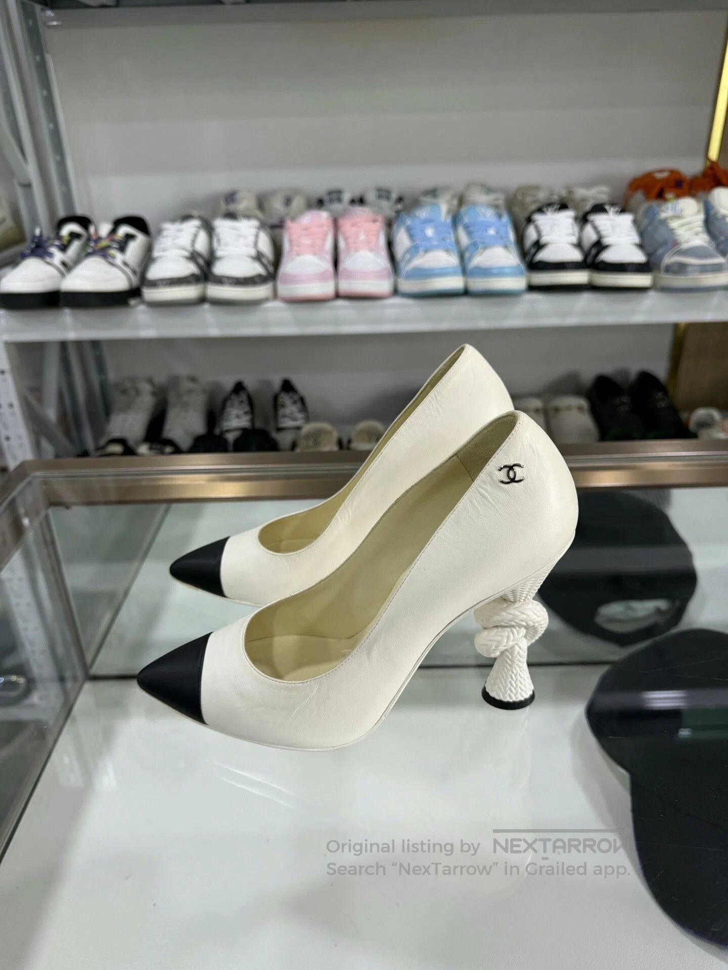 Chanel Chanel Black and White Heels Size 37.5. Size US 6.5 / IT 36.5 - 1 Thumbnail