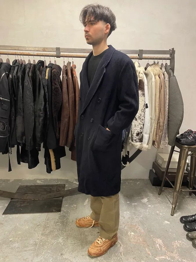 Giorgio Armani 1990s Giorgio Armani Navy Wool Trench Coat Size US M / EU 48-50 / 2 - 3 Thumbnail