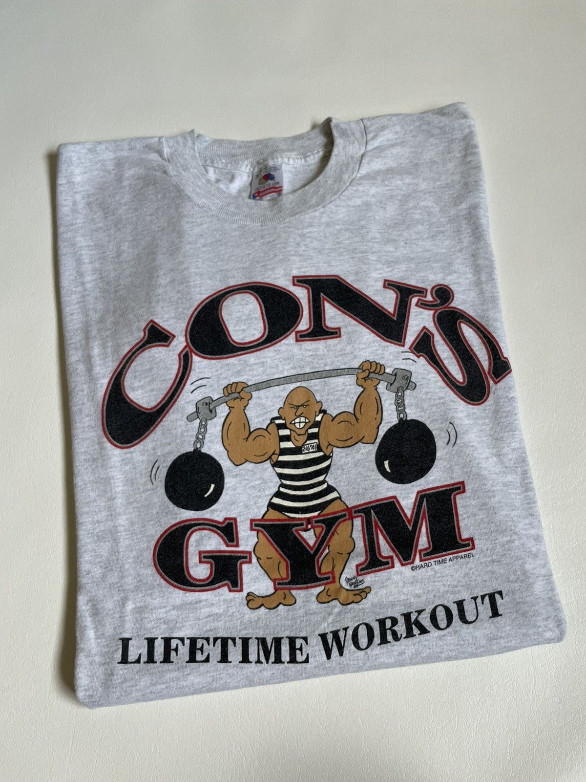 Vintage cons gym jail tee