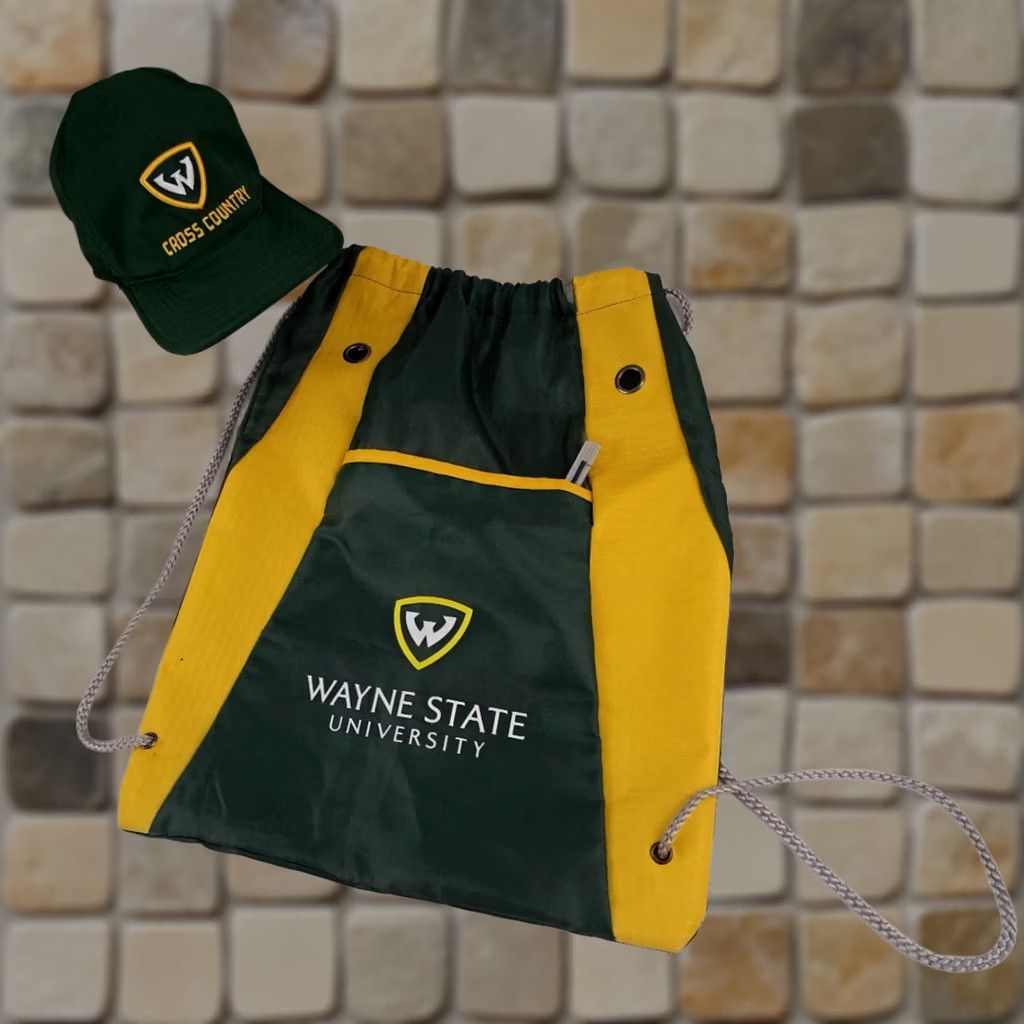 Nike VINTAGE Nike Dri-Fit Featherlight Hat & Nylon Backpack Wayne State Warriors Baseball Cap Adjustable Green Unisex Adults Mens Womens Boys Girls Size ONE SIZE - 1 Thumbnail