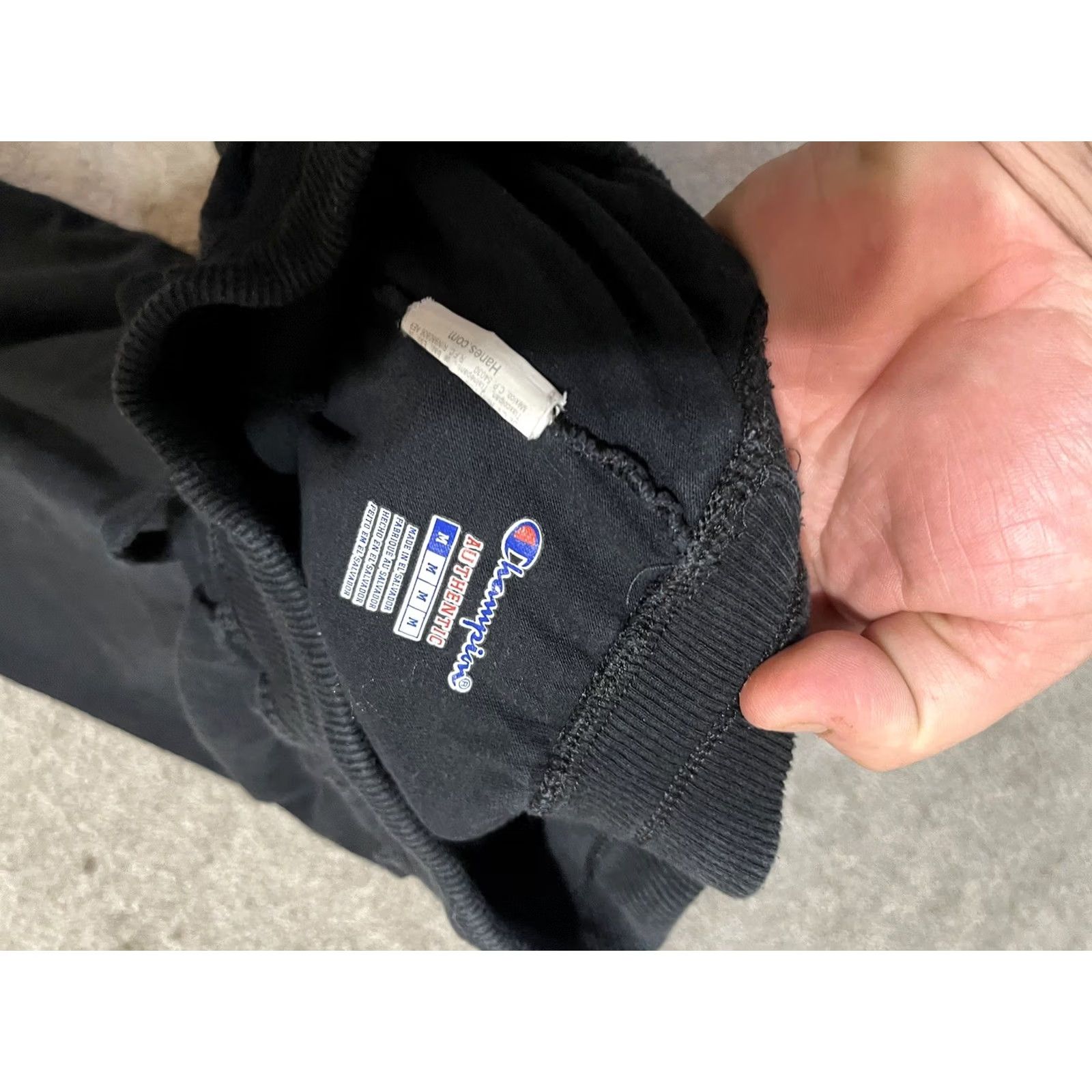 Champion Champion Capri Sweatpants Medium Black Women's Crop Size 32" / US 10 / IT 46 - 4 Thumbnail