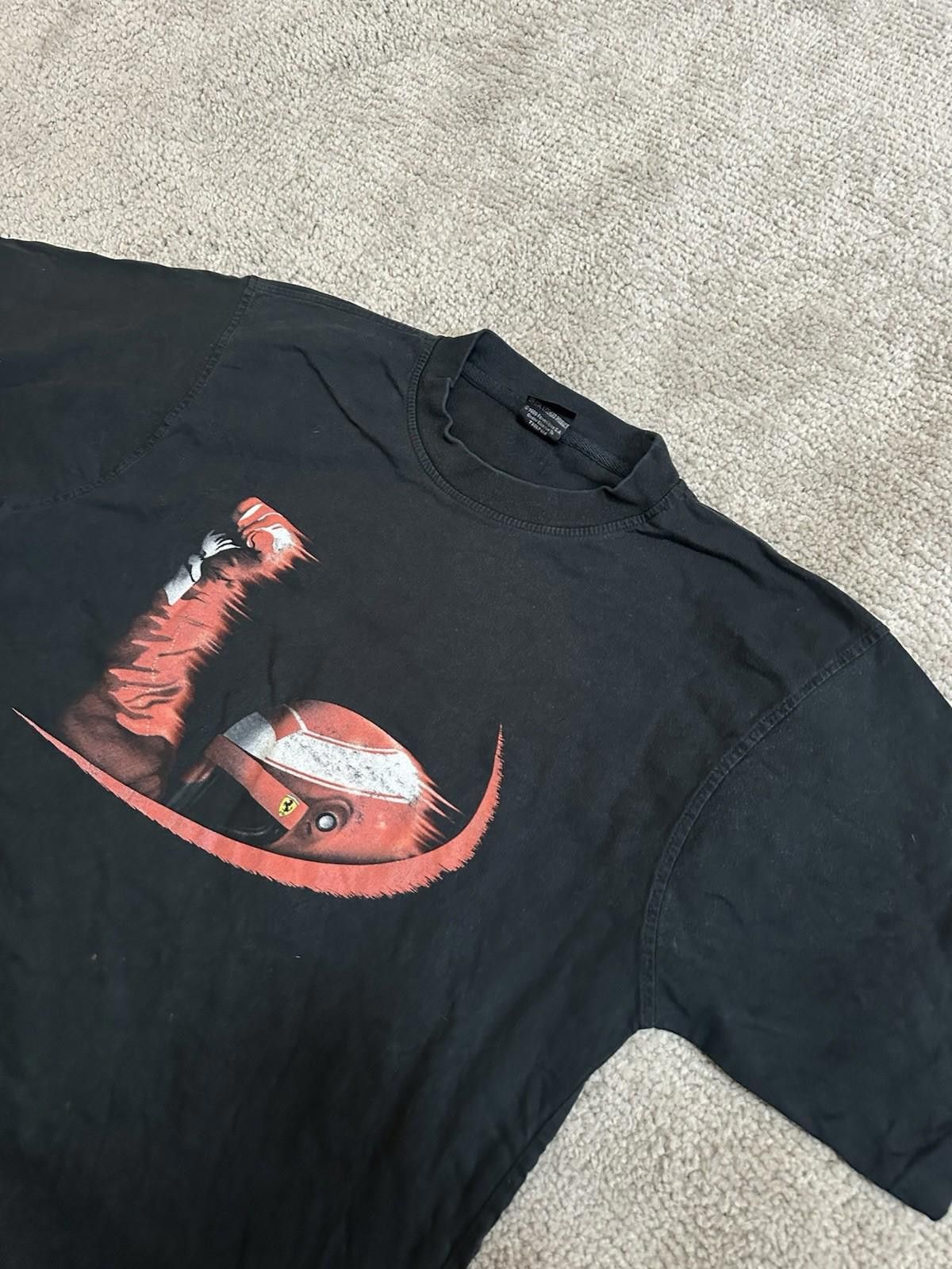 Ferrari 1999 Ferrari Michael Schumacher Racing F1 Graphic T Shirt Size US L / EU 52-54 / 3 - 3 Thumbnail