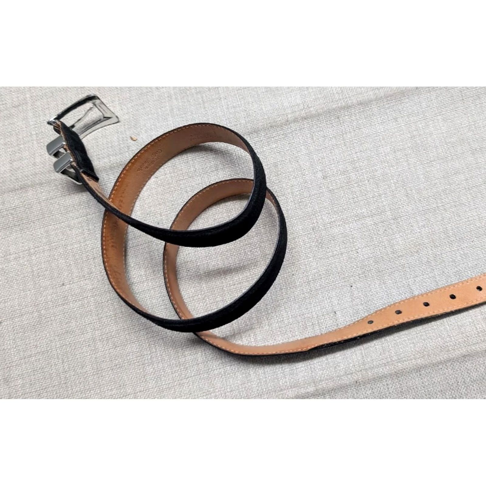 Vintage VINTAGE Martin Dingman belt 34 black leather SUEDE tapered dress belt Mens 42 1-1/8" end suede solid USA made Size 34 - 4 Thumbnail