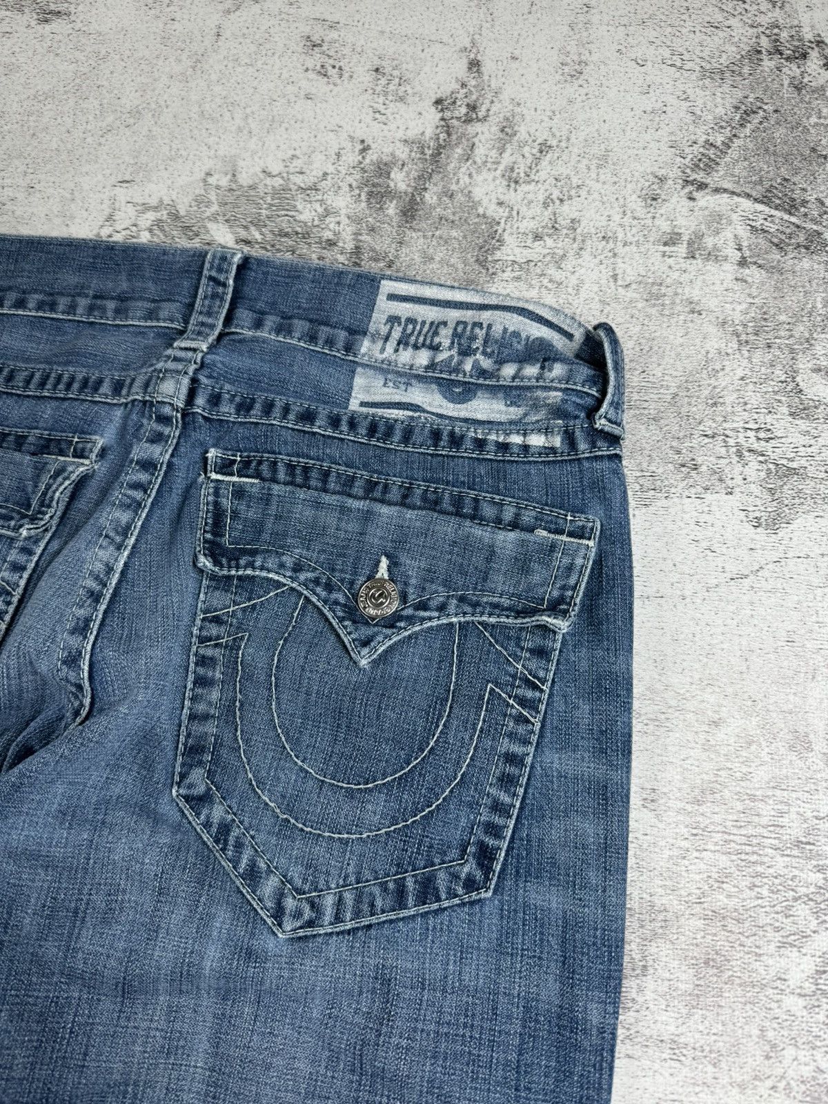 True Religion Vintage True Religion Y2K Distressed Faded Rap Jeans Denim Size US 32 / EU 48 - 7 Thumbnail