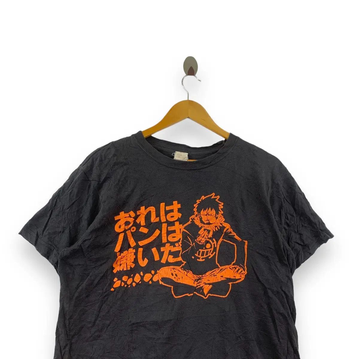 Vintage ANIME ONE PIECE Manga Trafalgar Law Heart Pirates Tee Shirt Size US L / EU 52-54 / 3 - 2 Thumbnail