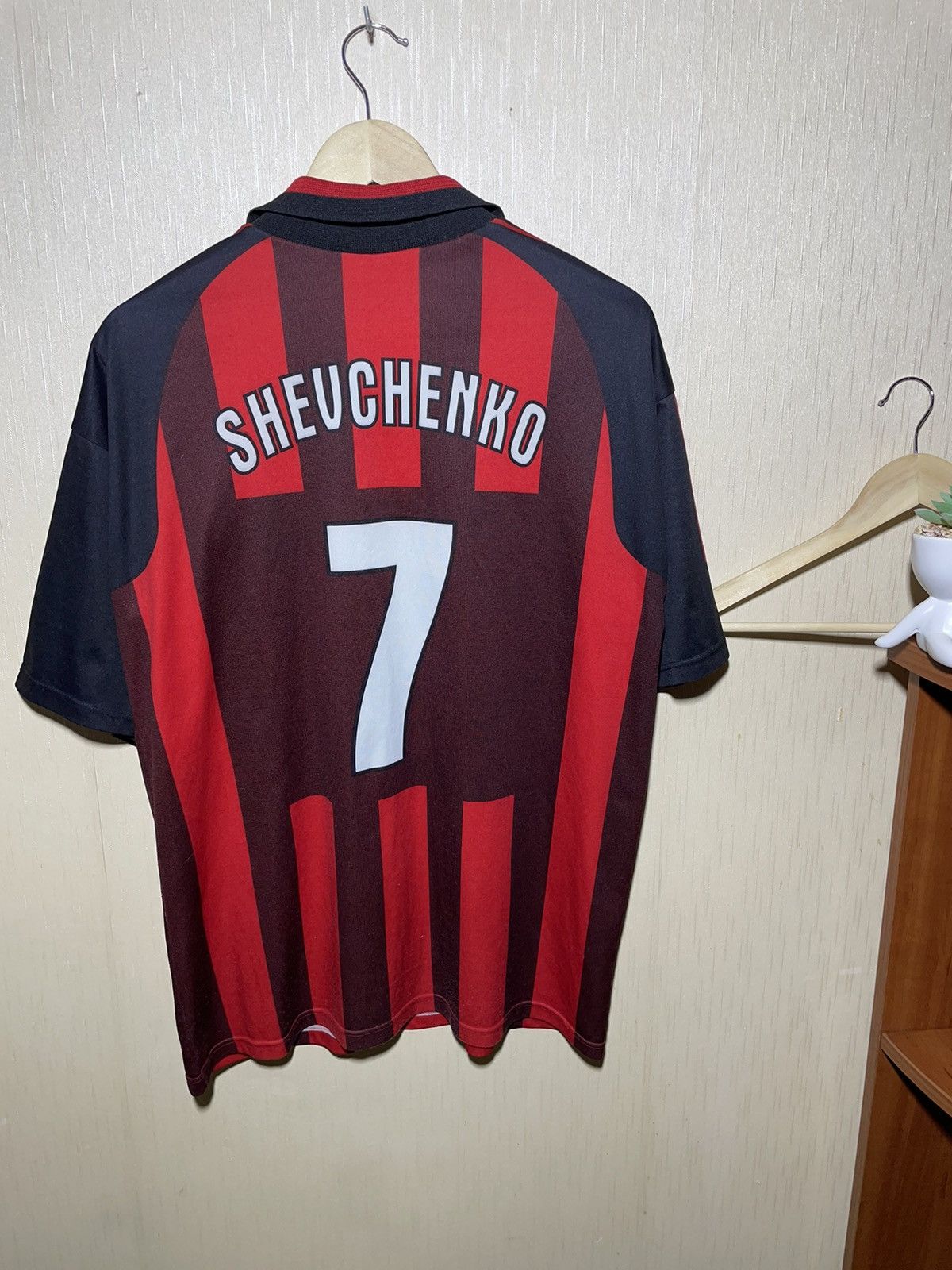 Vintage Milan Shevchenko #7 vintage t shirt Size US XL / EU 56 / 4 - 3 Thumbnail