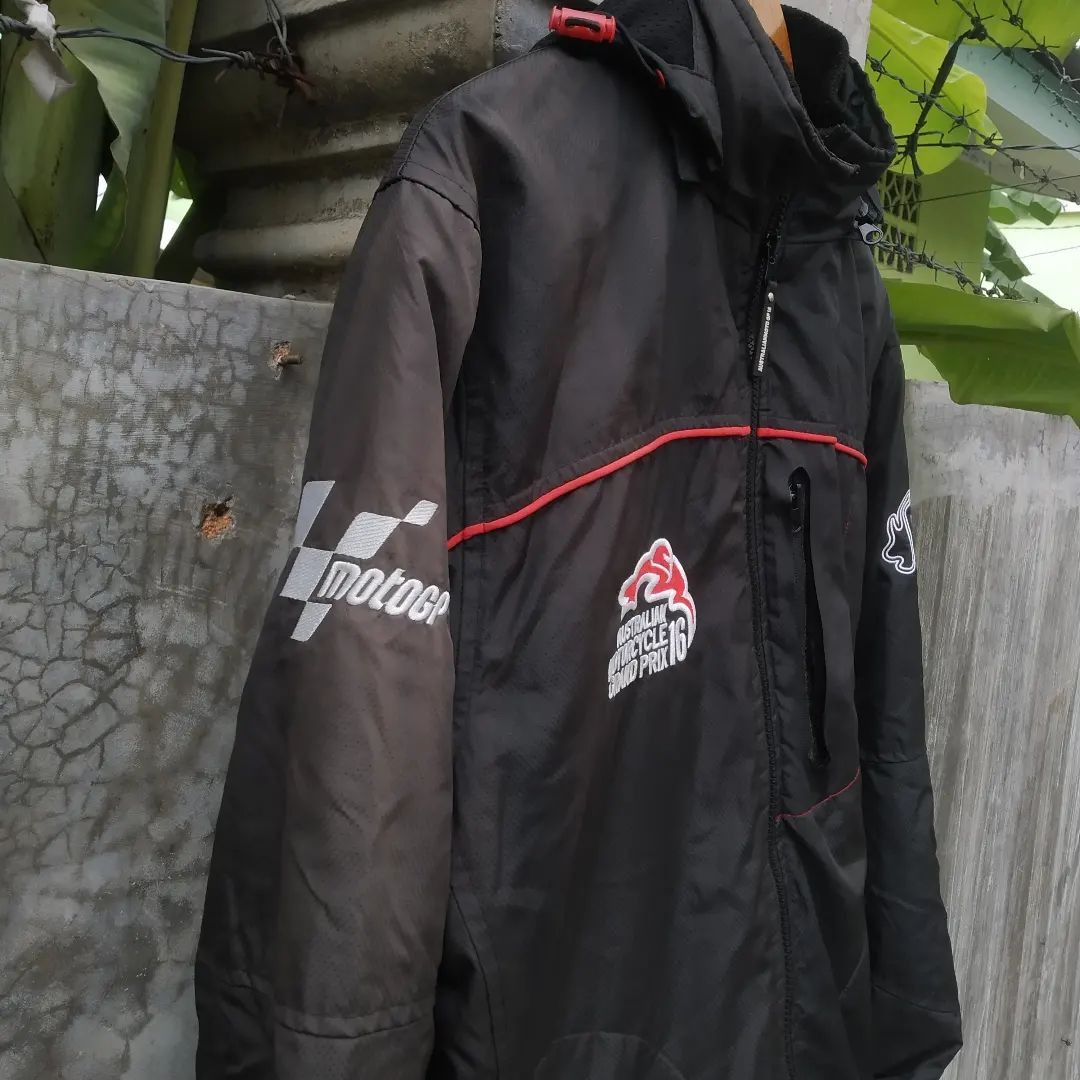 image of Vintage Australian Motogp Phillips Island 2016 Riders in Black, Men's (Size Large)