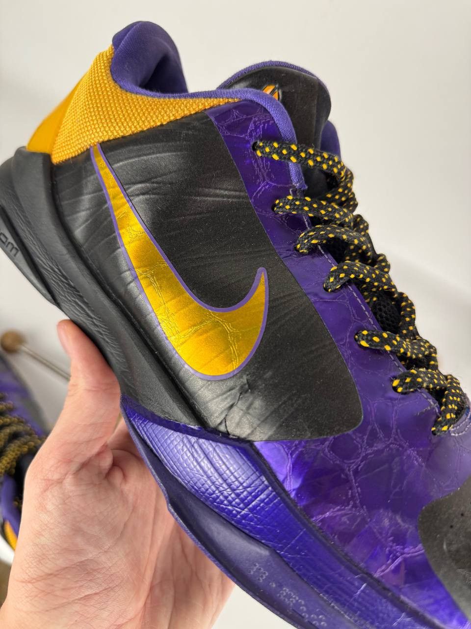 Nike Nike Kobe 5 Og Lakers Away 2010 Size US 11.5 / EU 44-45 - 9 Thumbnail