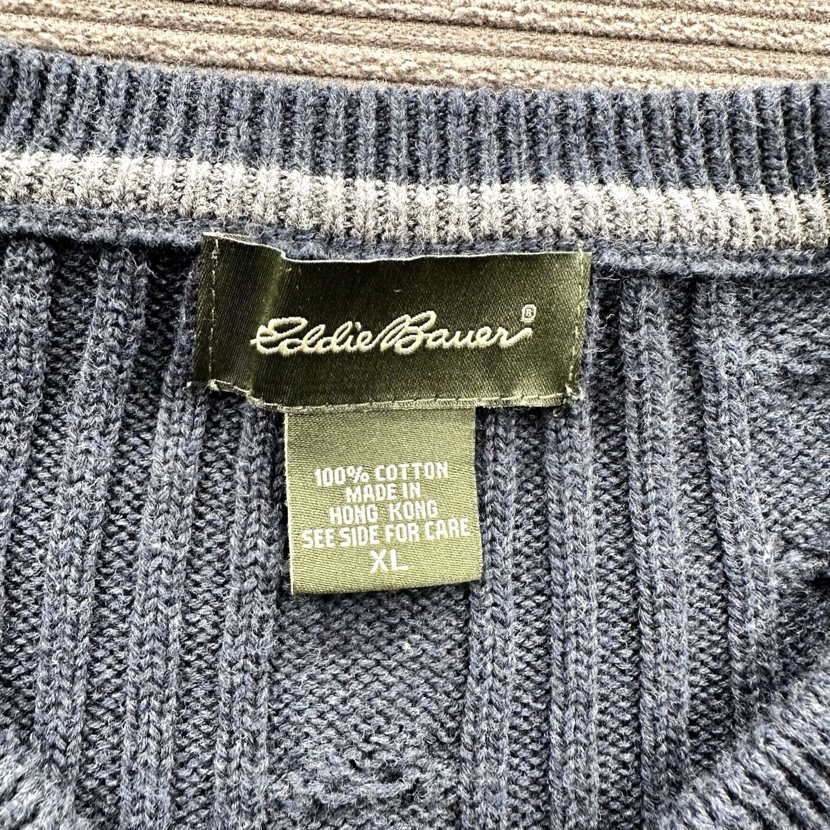 Eddie Bauer Eddie Bauer Vest Men XL Blue Cotton V-Neck Golf Preppy Knit Solid Sleeveless Vest Men's XL Blue Cotton V-Neck Golf Preppy Knit Solid 90s? Size US XL / EU 56 / 4 - 3 Thumbnail