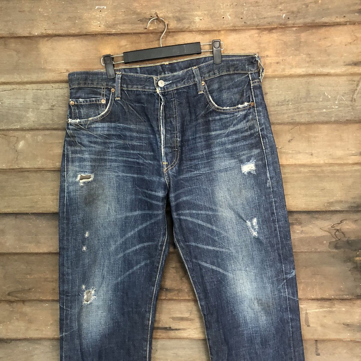 Levi's Levis Strauss & Co 501 Distressed Denim jeans Pants #7322 Size US 35 - 2 Thumbnail