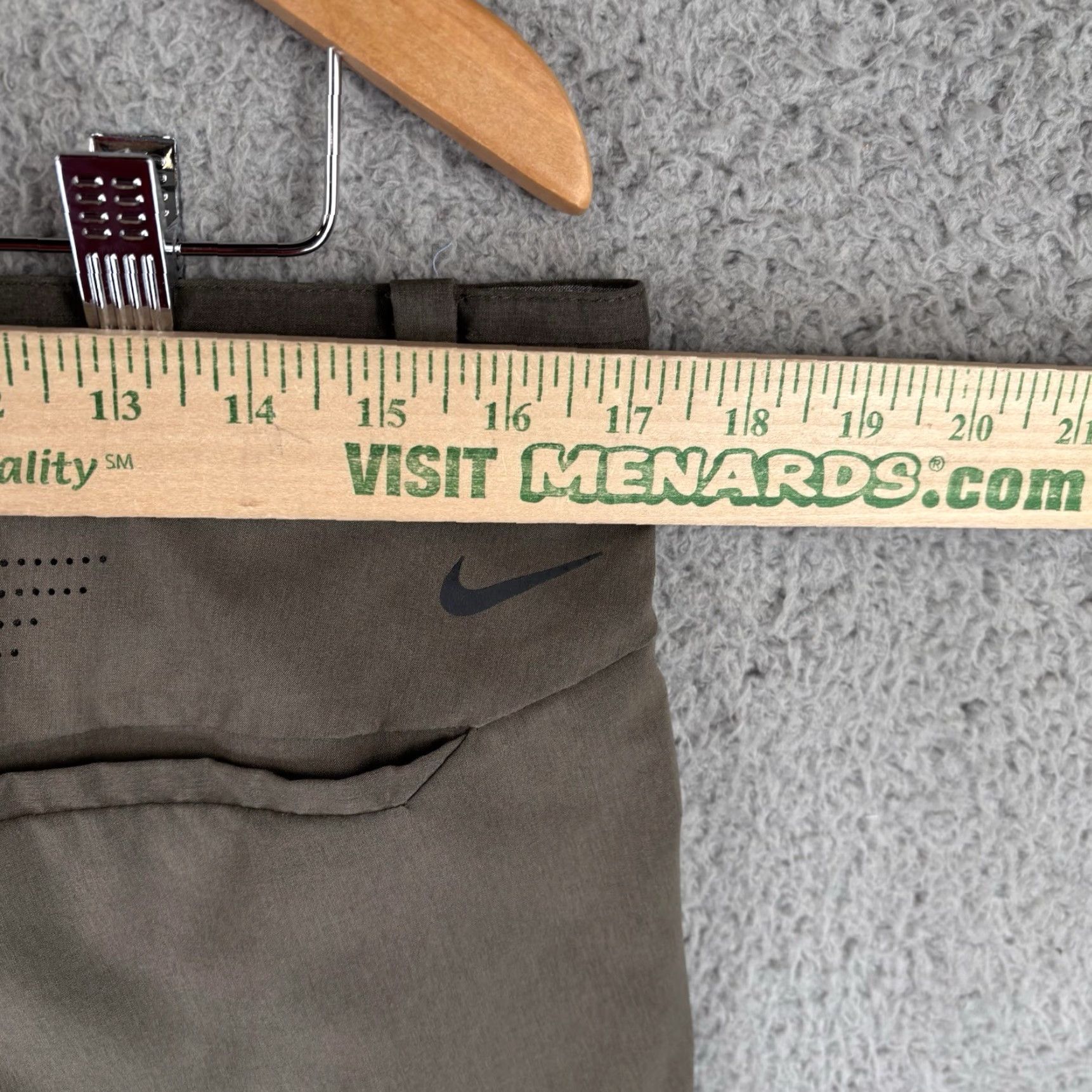 Nike Nike Tiger Woods Collection Pants Mens 34x32 Olive Golf Performance Vented Read Size US 34 / EU 50 - 7 Thumbnail
