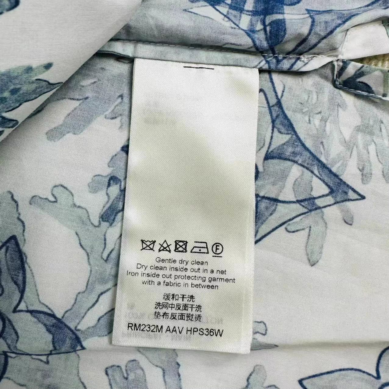 Louis Vuitton LV Seaweed Allover Print Logo Short-Sleeve Shirt M Size US M / EU 48-50 / 2 - 4 Thumbnail
