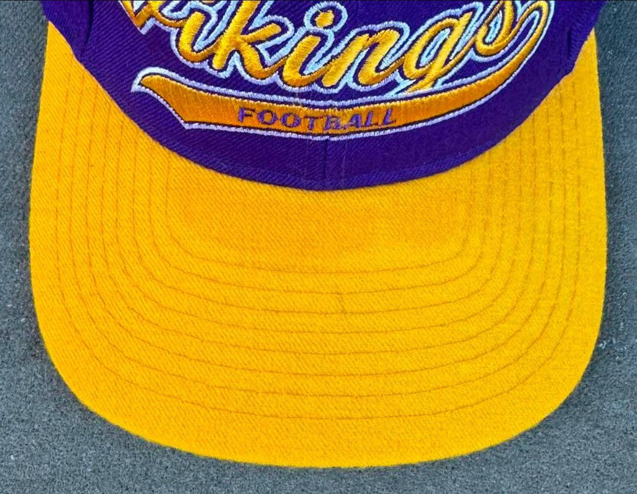 Starter Vintage Starter Script Minnesota Vikings Wool Snapback Size ONE SIZE - 6 Thumbnail