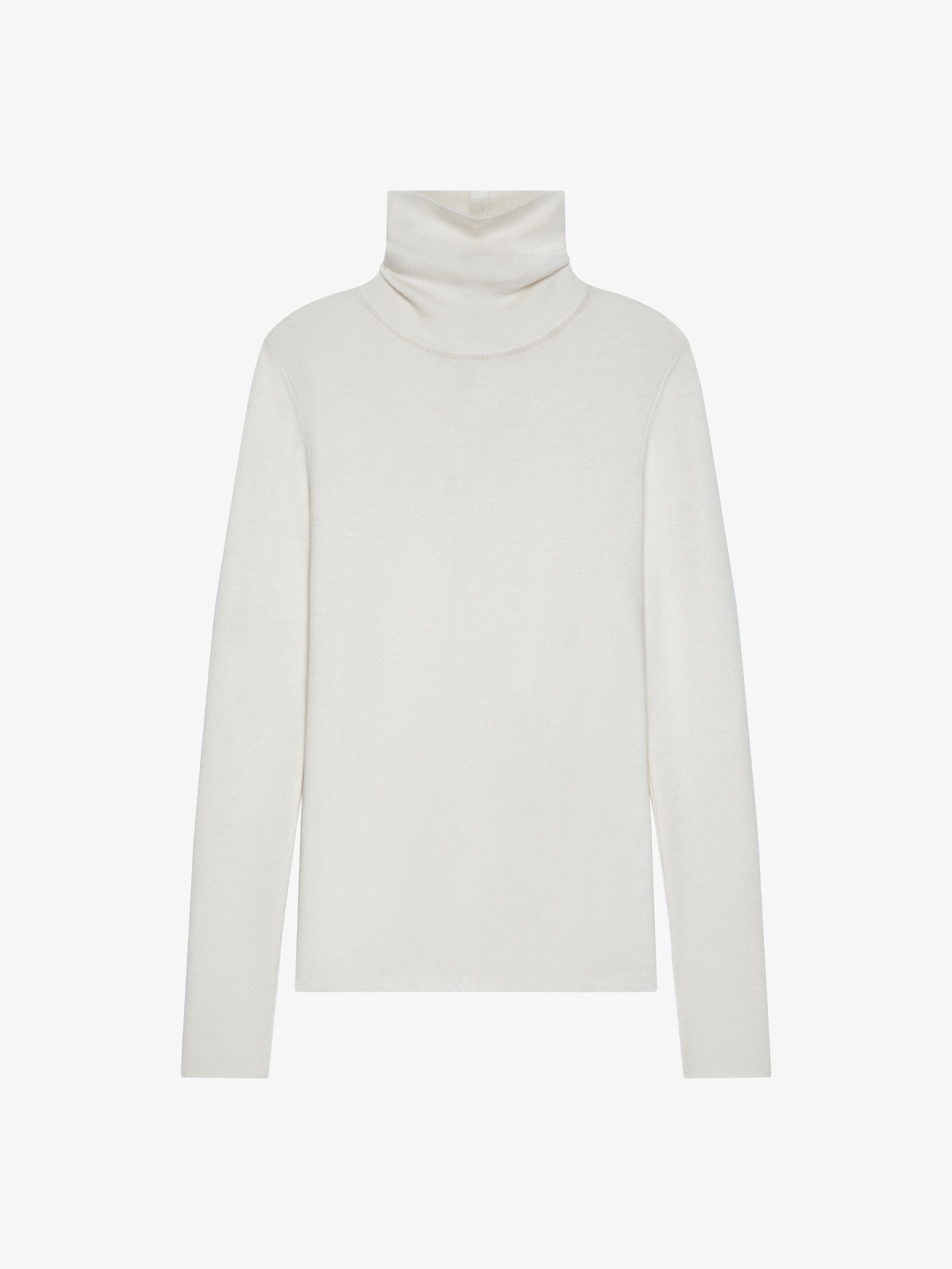 Givenchy o1w1db10925 Turtle Neck Sweater Half Back Opening in White Size US M / EU 48-50 / 2 - 1 Thumbnail