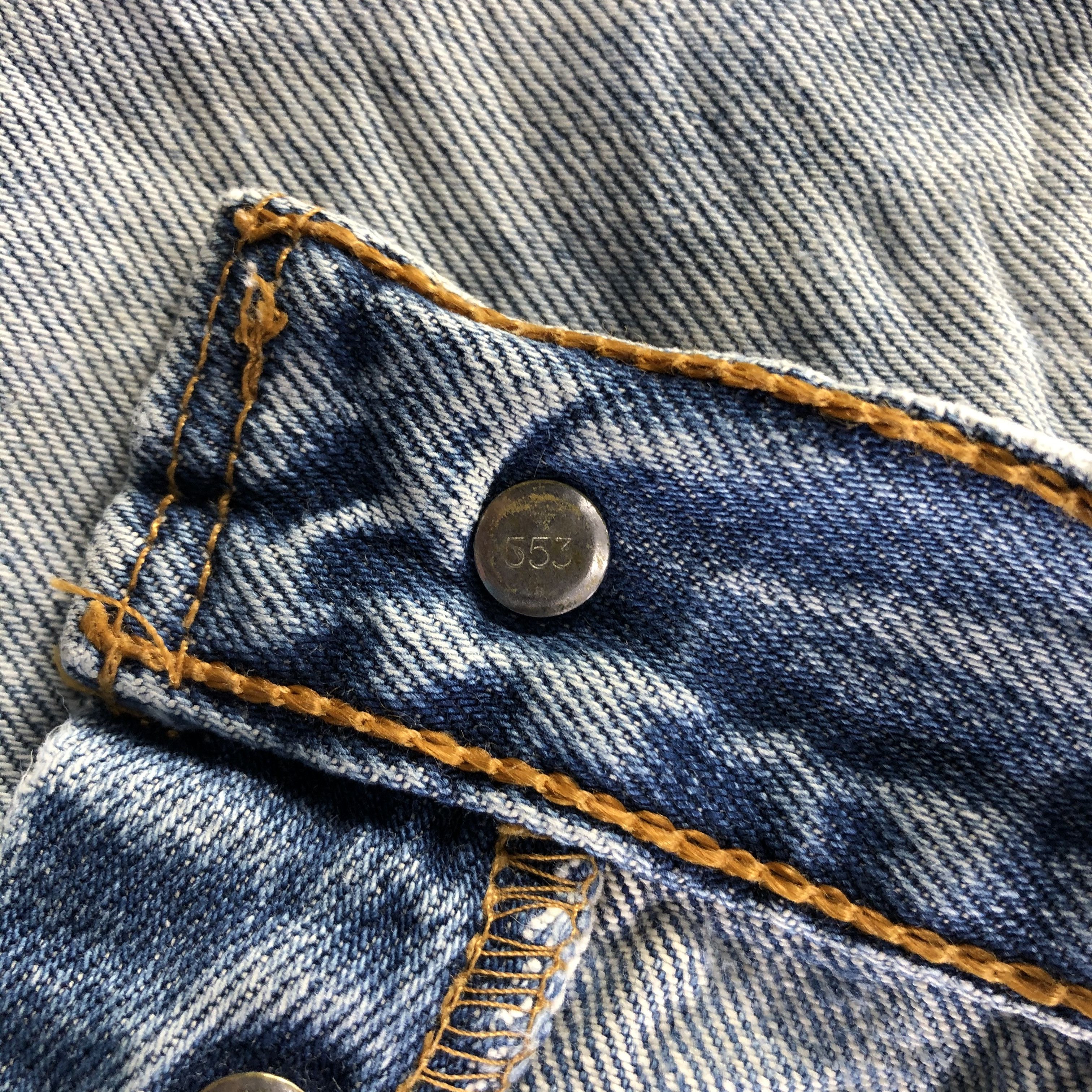 Levi's × Vintage Vintage 90s Light Wash Levis 501 Jeans-J3906 Size US 32 / EU 48 - 9 Thumbnail