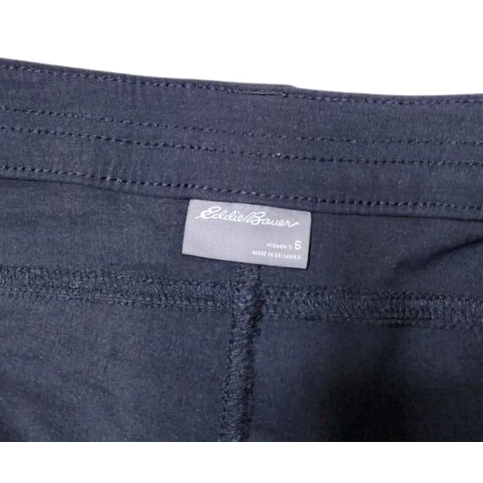 Eddie Bauer Eddie Bauer Womens Sz 6 Black Capri Pants Cropped Hiking Cargo Pockets Belted Horizon Size 28" / US 6 / IT 42 - 6 Thumbnail