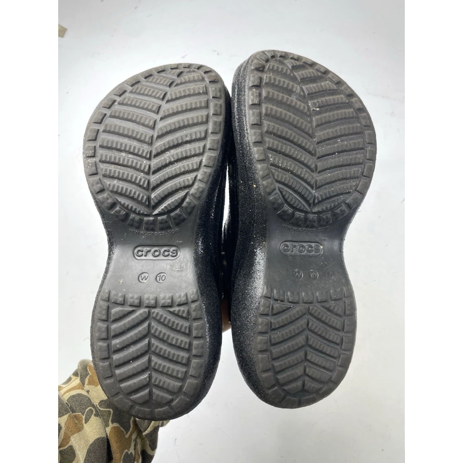 Crocs CROCS BAE Stud Glitter Black Wedge Slide Chunky Women Size 10 Platform Slip-On Shoes Size US 10 / IT 40 - 4 Thumbnail