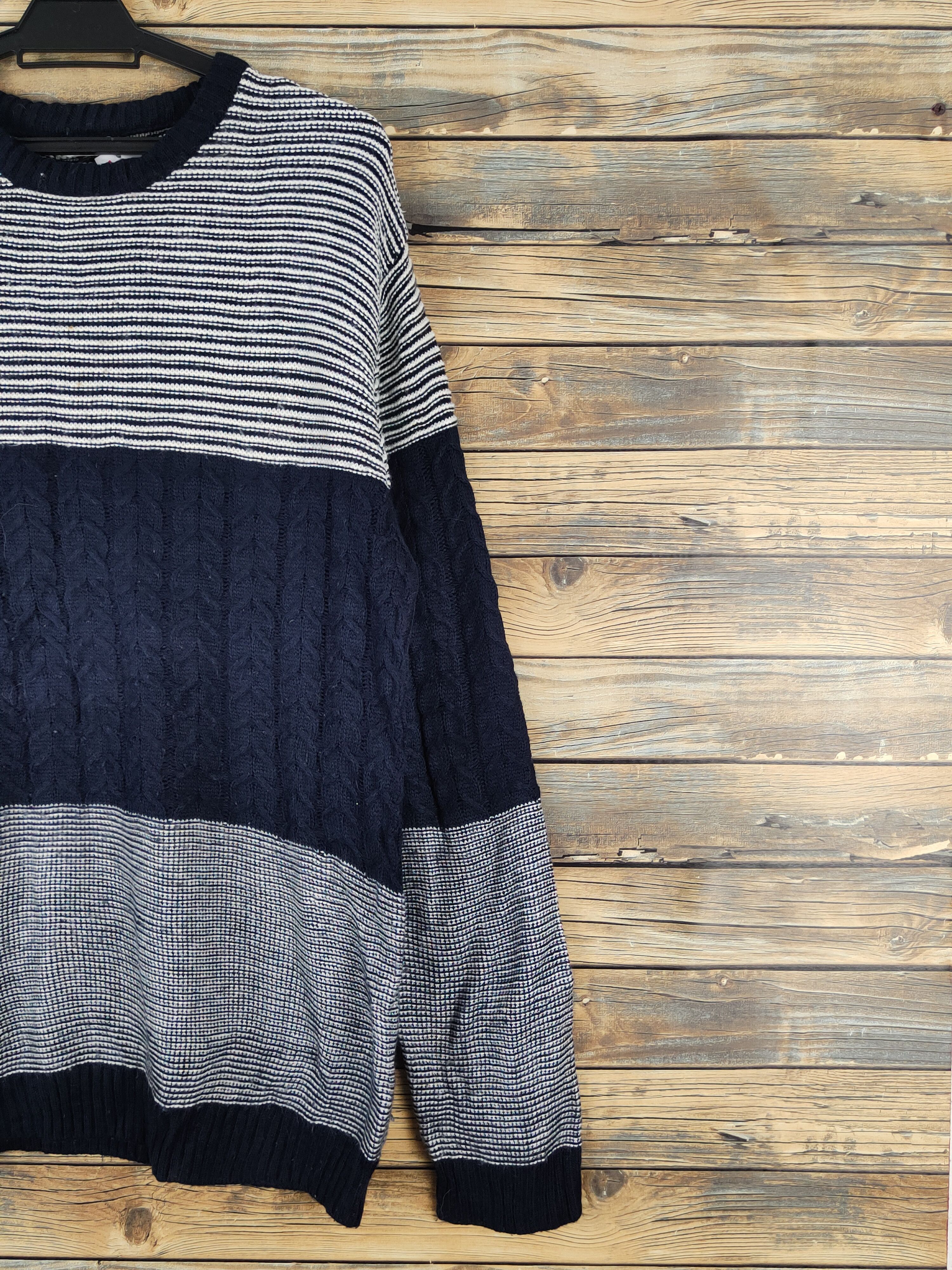 Aran Isles Knitwear A.v.v Homme Navy Knitwear Sweatshirts #W1436 Size US L / EU 52-54 / 3 - 5 Thumbnail