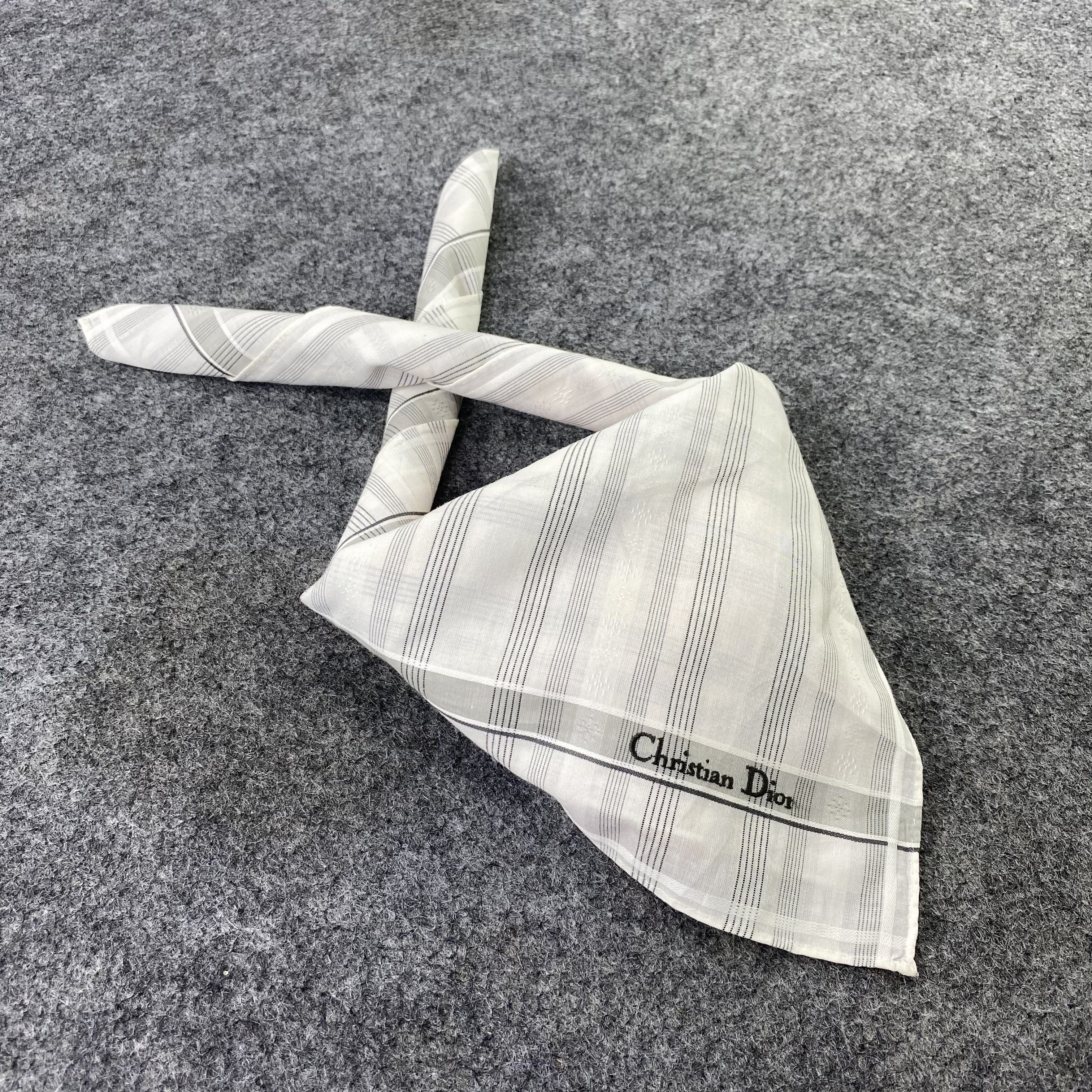 Designer Christian Dior Handkerchief / Bandana / Neckerchief-B970 Size ONE SIZE - 1 Thumbnail