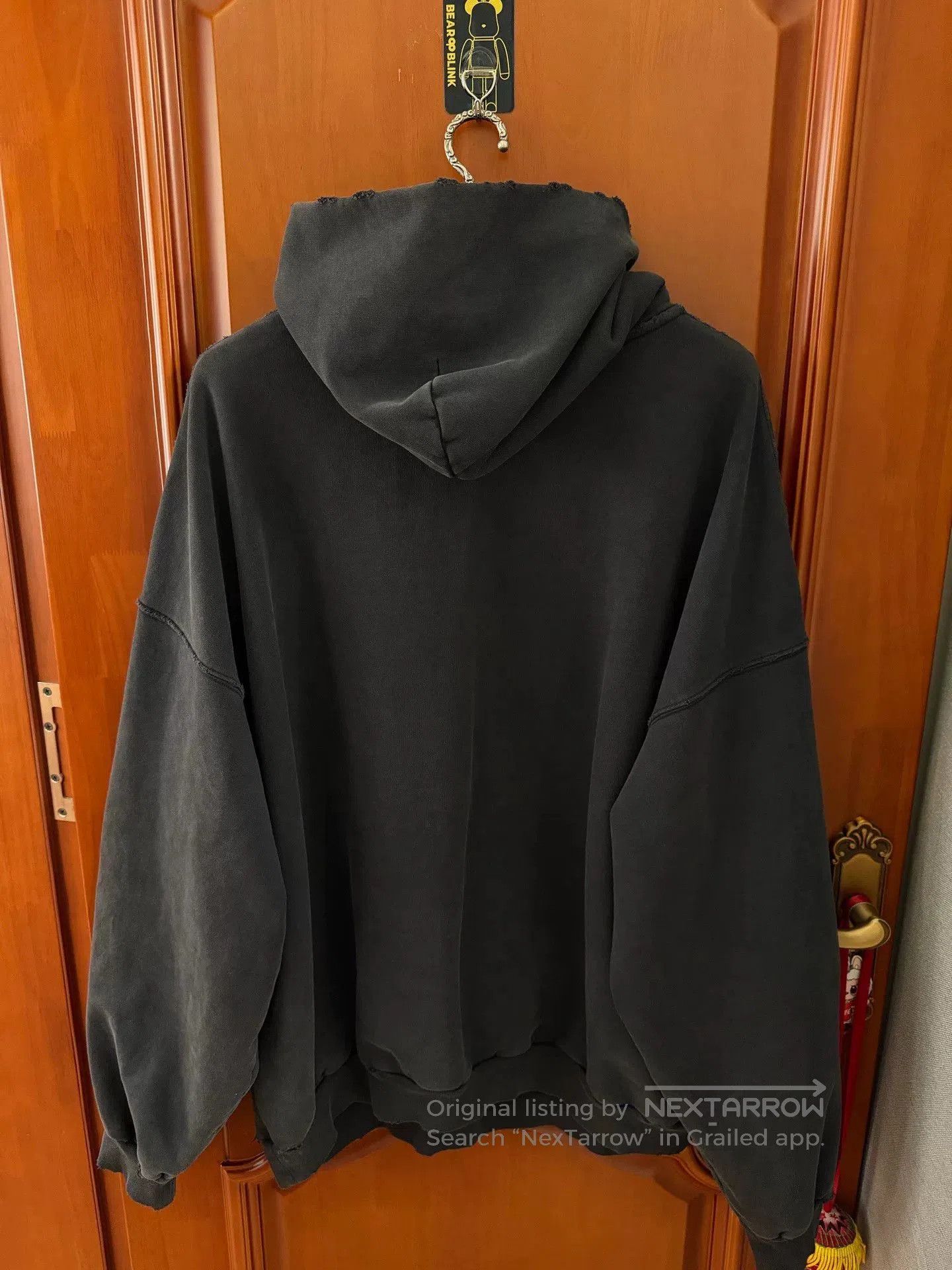 Balenciaga balenciaga black hoodie with graphic design. Size US S / EU 44-46 / 1 - 2 Thumbnail