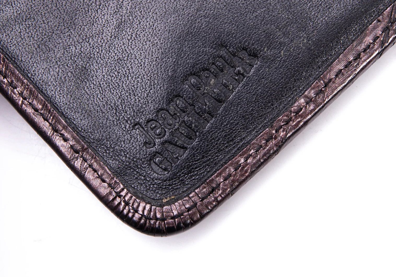 Jean Paul Gaultier Feather Embossed Round Zip Wallet in Brown Size ONE SIZE - 14 Thumbnail