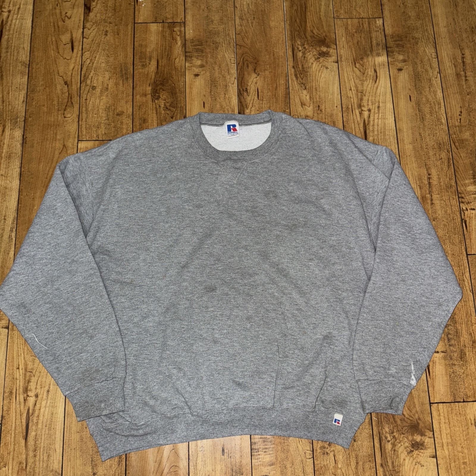 Russell Athletic × Vintage Russell Athletic Crewneck Sweater Gray 2XL 27x28 Distressed Size US XXL / EU 58 / 5 - 1 Thumbnail
