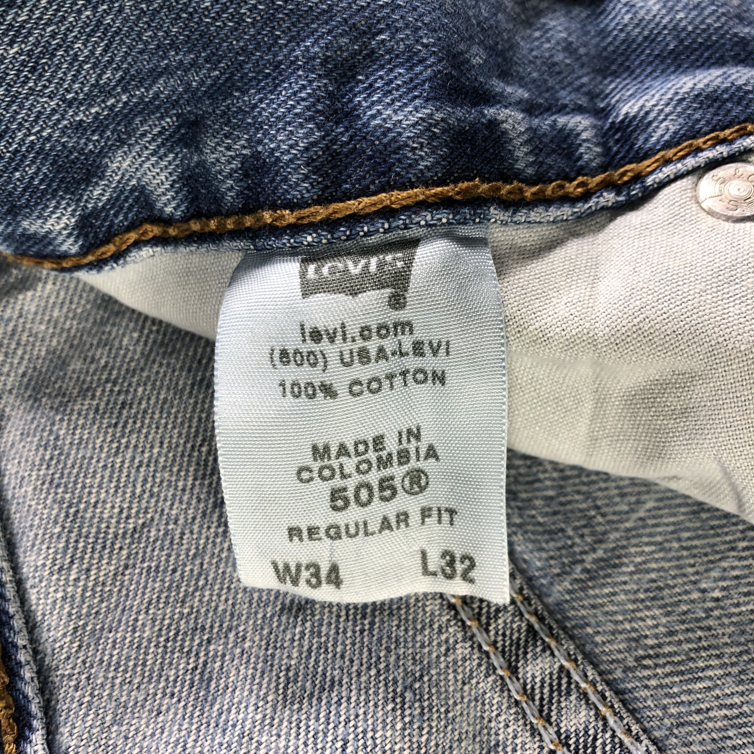 Levi's Vintage Blue Wash Levis 505 Jeans-J3058 Size US 35 - 10 Thumbnail