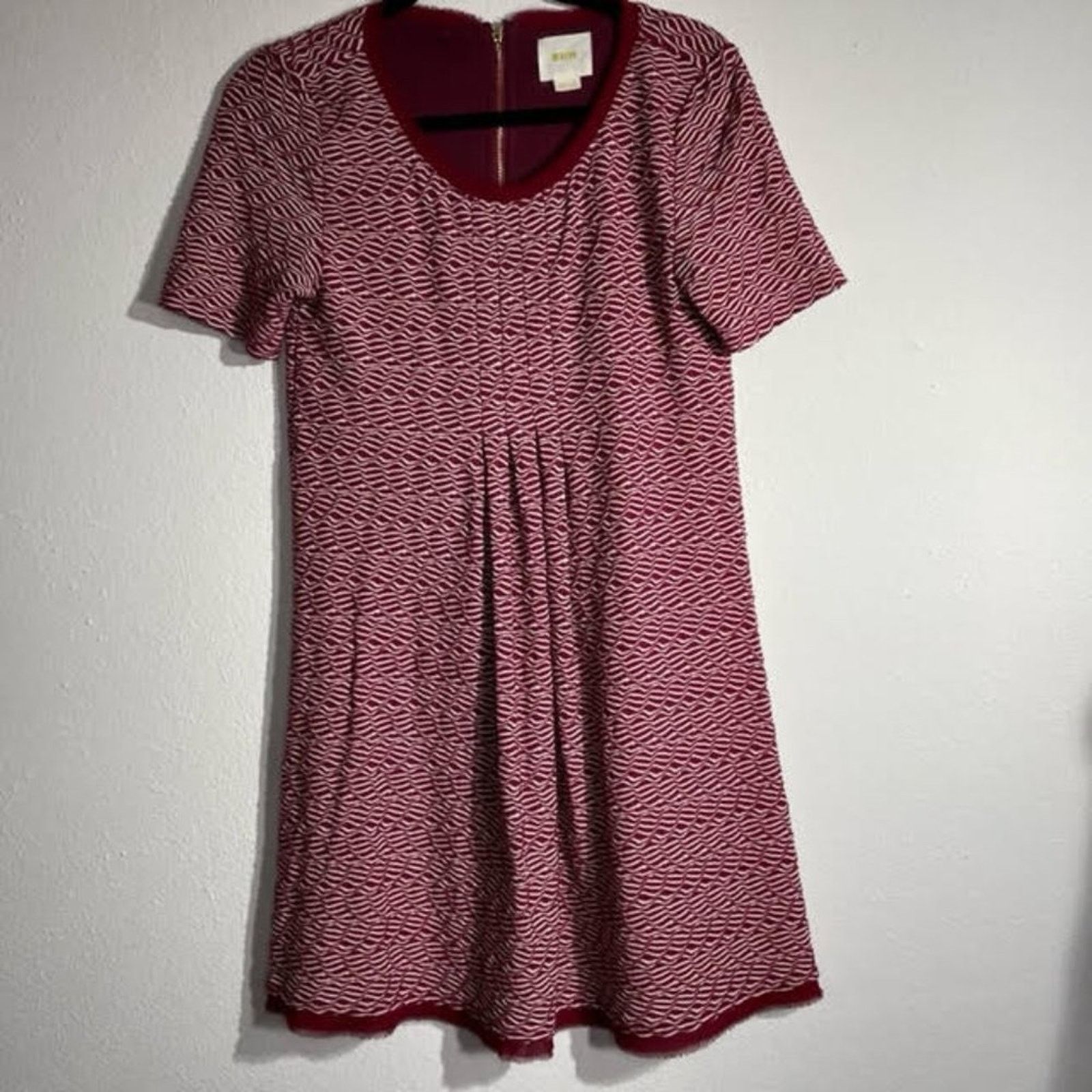 Anthropologie Maeve Anthropologie Burgundy Red White Wavy Stripe Dress Size S / US 4 / IT 40 - 1 Thumbnail