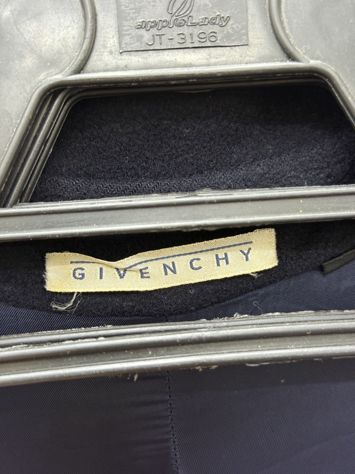Givenchy 🔥🔥🔥ARCHIVE GIVENCHY JACKET Size US M / EU 48-50 / 2 - 6 Thumbnail