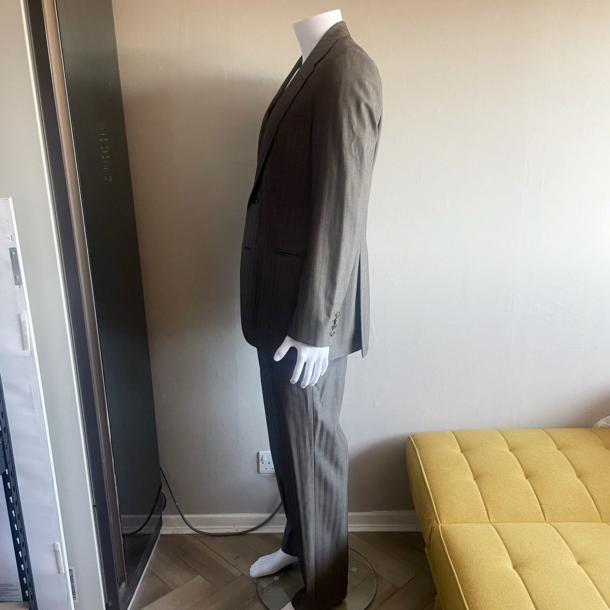 Hugo Boss Hugo Boss Mainline 2 Piece Gable Vegas Virgin Wool Suit Size 50R - 2 Thumbnail