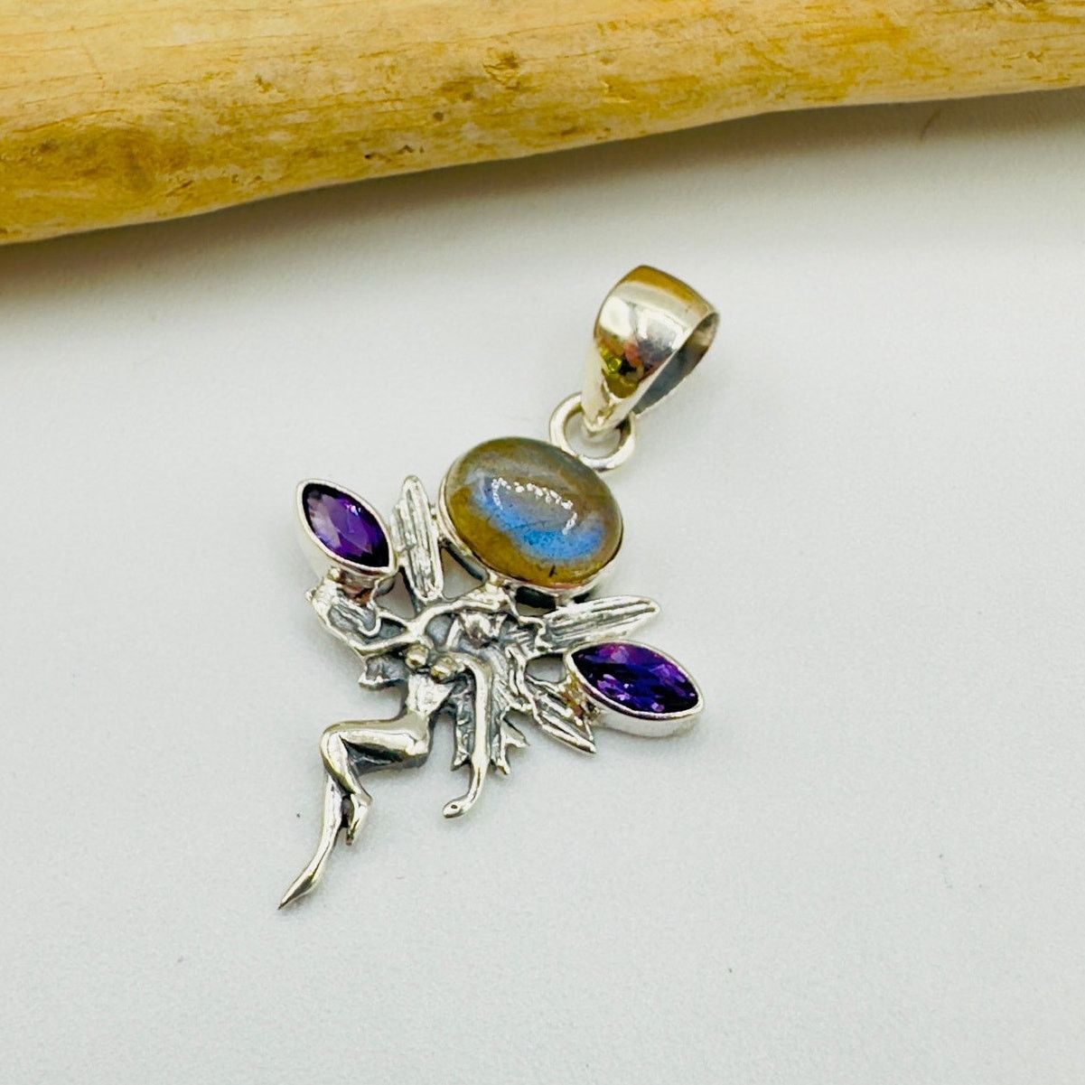 The Unbranded Brand Fairy Labradorite & Amethyst 925 Sterling Silver Pendant Size ONE SIZE - 4 Thumbnail