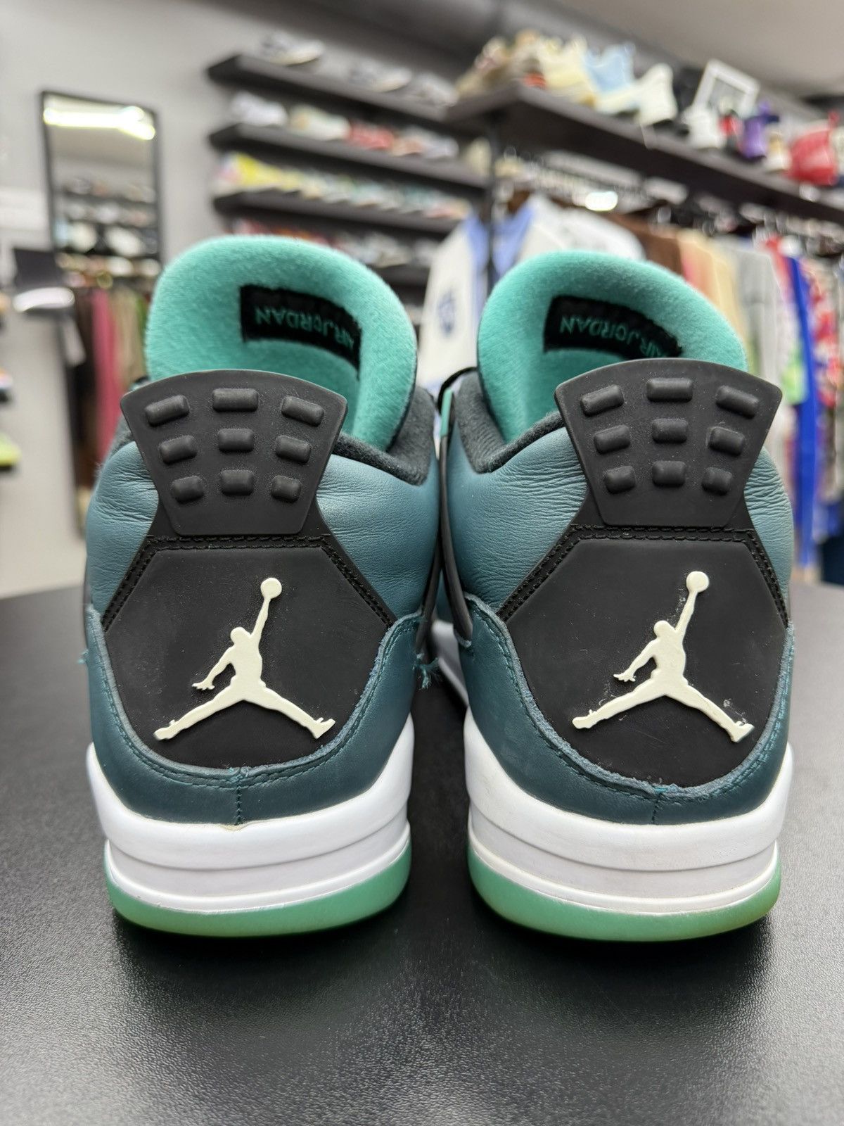Jordan Brand Size 9.5 - Jordan 4 Retro Teal “2015” Size US 9.5 / EU 42-43 - 4 Thumbnail