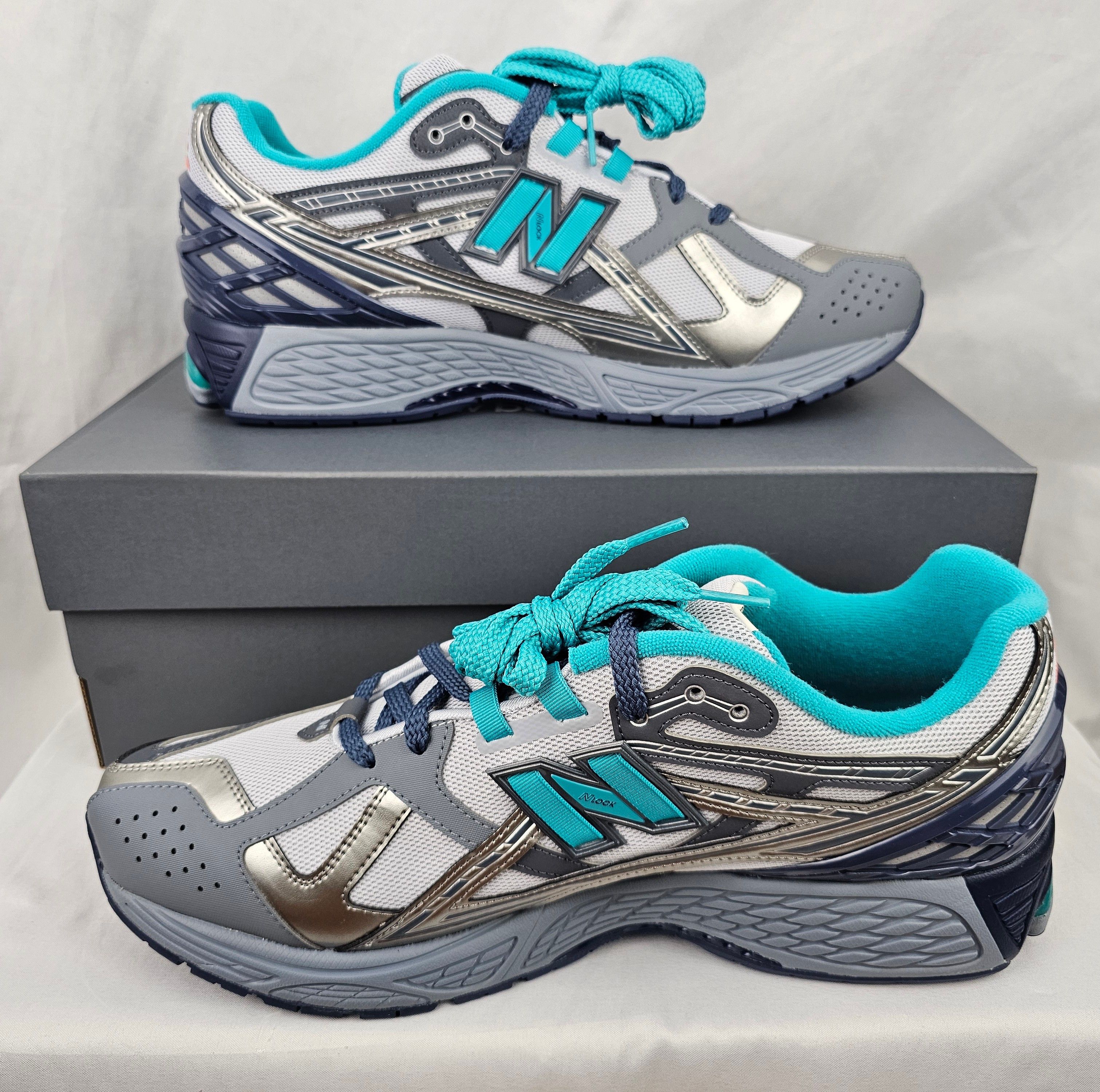 A Ma Maniere The Whitaker Group New Balance 1906U Blue Steel BRAND NEW Size US 13 / EU 46 - 3 Thumbnail