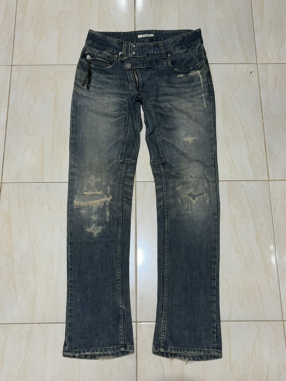 Ego Tripping EGO Tripping Japan Denim Distressed Size US 29 - 2 Thumbnail