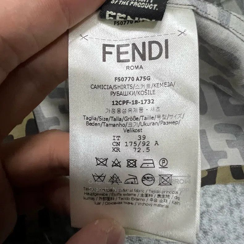 Fendi Fendi size 39 Full Print Short Sleeve Shirt Size XXS / US 00 / IT 34 - 4 Thumbnail
