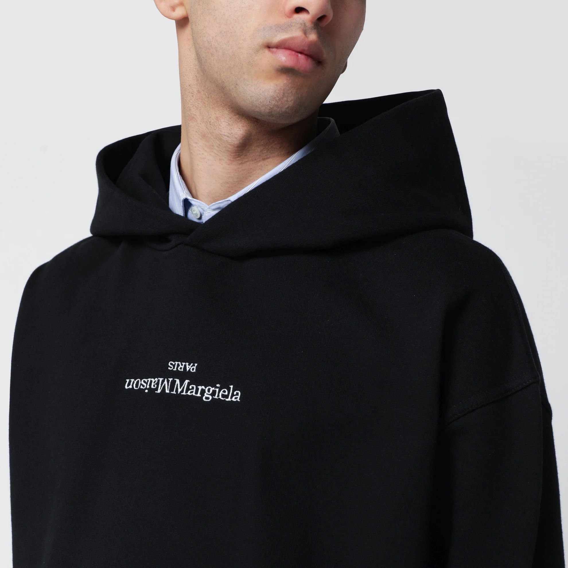 Maison Margiela o1d2blof0526 Hoodie With Reversed Logo in Black Size US M / EU 48-50 / 2 - 4 Thumbnail