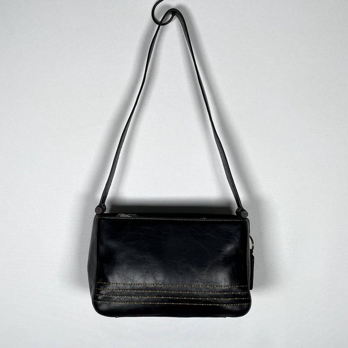 Relic VTG Relic by Fossill Black Long Strap Small Shoulder Bag | Grailed