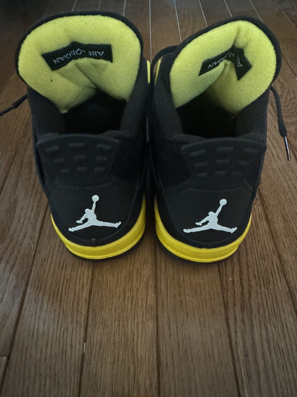 Jordan Brand Air Jordan 4 Retro ‘Thunder’ Size US 9 / EU 42 - 4 Thumbnail