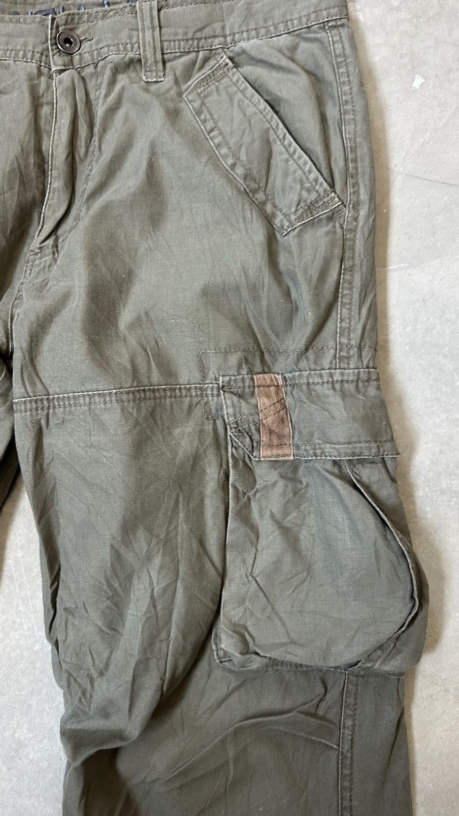 Airwalk VINTAGE AIRWALK CARGO PANT ARMY Size US 33 - 4 Thumbnail