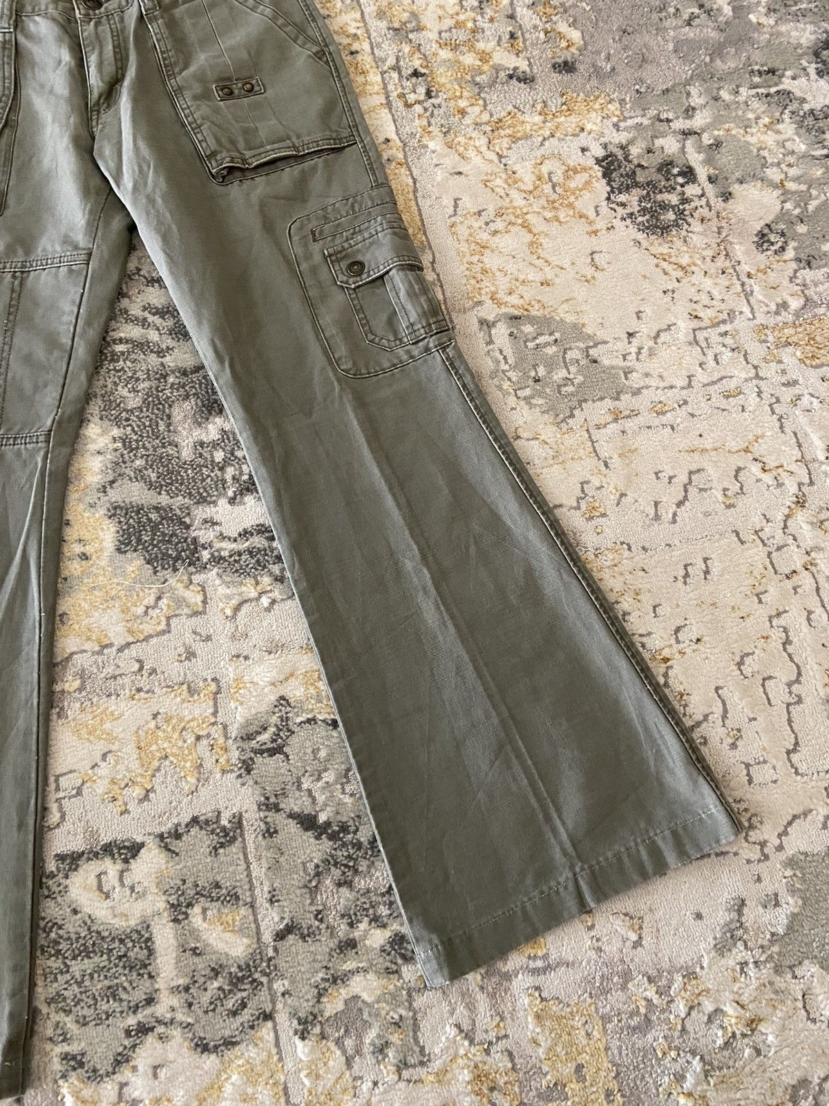 If Six Was Nine × Japanese Brand × Other ❤️‍🔥SEND OFFER ❤️‍🔥Cargo Flare Japan Brand Stylish Trouser Size 30" / US 8 / IT 44 - 3 Thumbnail