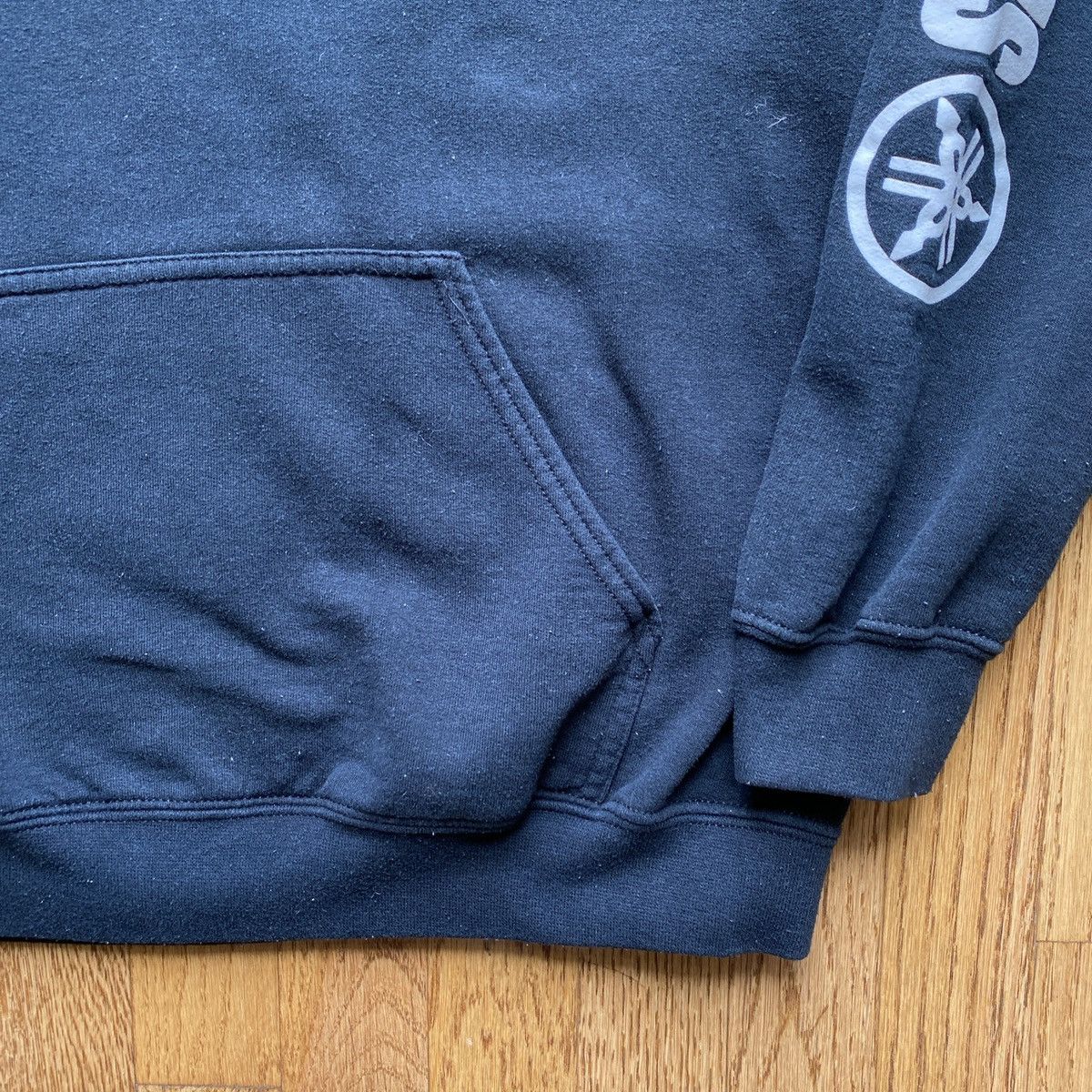 Band Tees × Kanye West Saint Pablo Tour Hoodie 2016 Black White Kanye West Size M Size US M / EU 48-50 / 2 - 6 Thumbnail