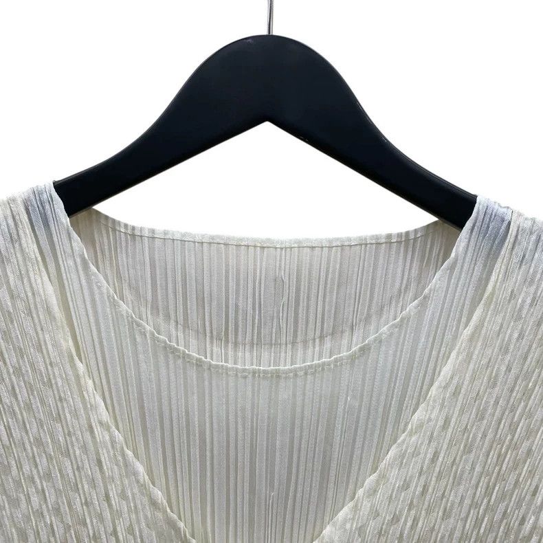 Issey Miyake Issey Miyake size:3 White pleated waistcoat Size XS / US 0-2 / IT 36-38 - 3 Thumbnail