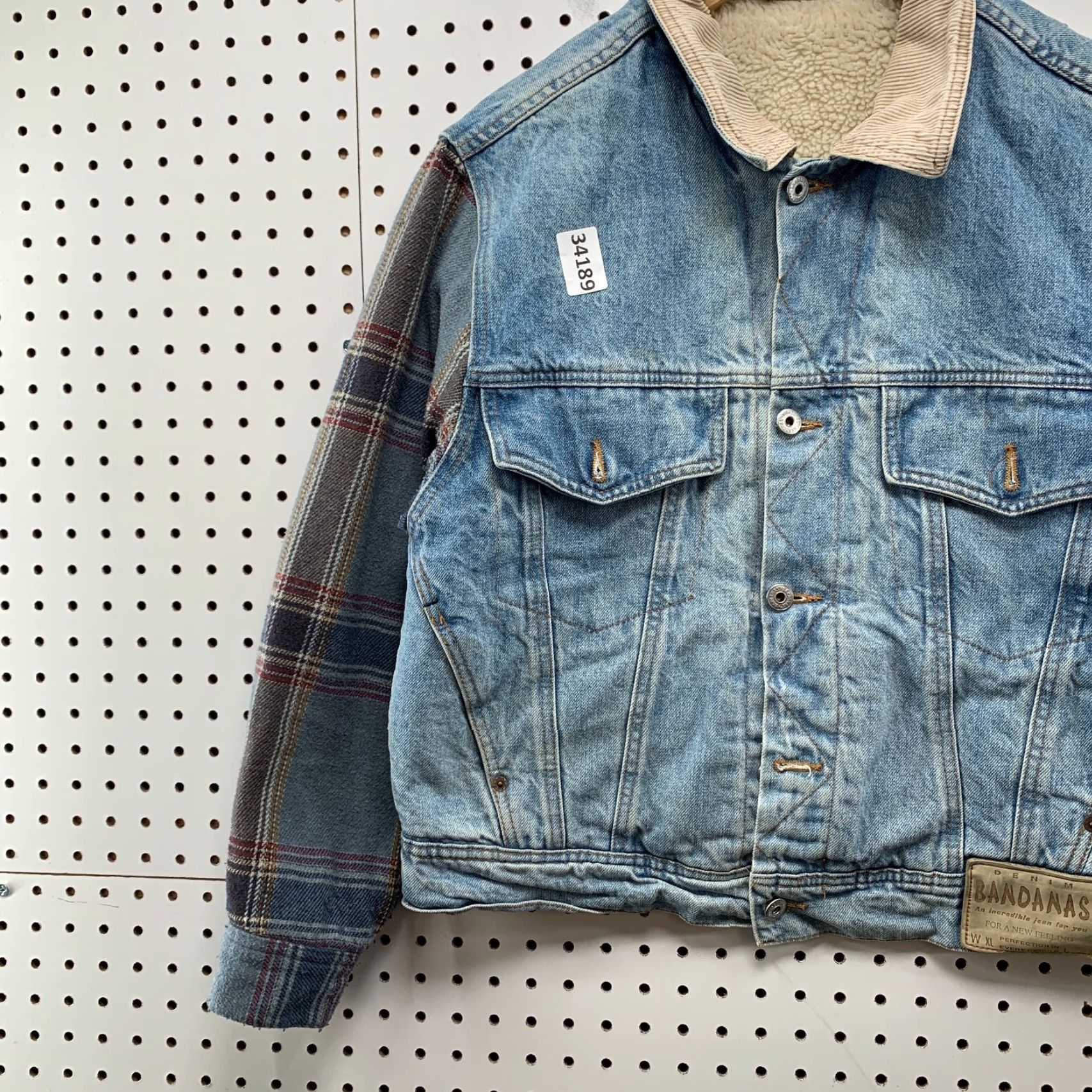 Denime VINTAGE Bandana Jacket Denim Trucker Women Size 5 Blue Sherpa Lined Adult Womens 5 Blues 90s Theme Ladies Size S / US 4 / IT 40 - 3 Thumbnail