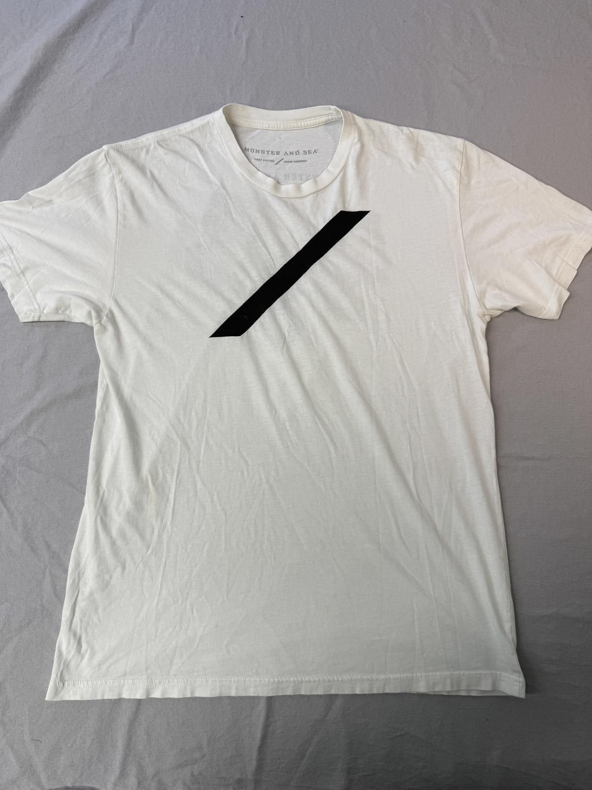 Designer Monster and Sea T-shirt First Edition Horse Sea Horse L Size US L / EU 52-54 / 3 - 2 Thumbnail