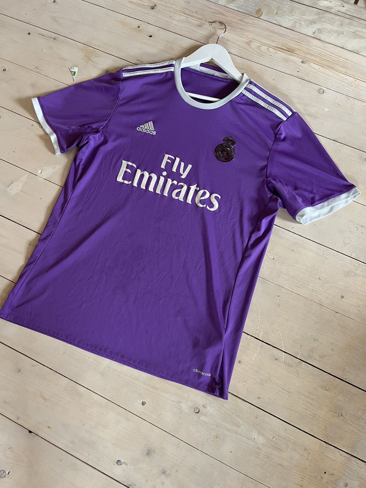Adidas 2016 Adidas Real Madrid soccer jersey purple Size US L / EU 52-54 / 3 - 2 Thumbnail