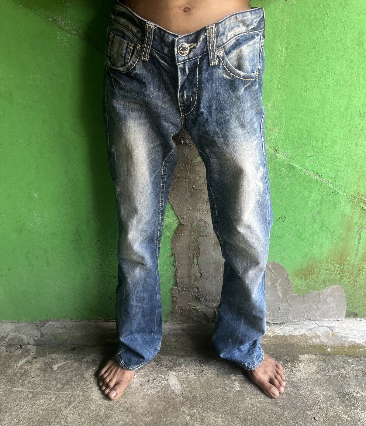 Isamu Katayama Backlash Vintage Buckaroo Distressed Flare Denim - Y2K Style Size US 31 - 7 Thumbnail