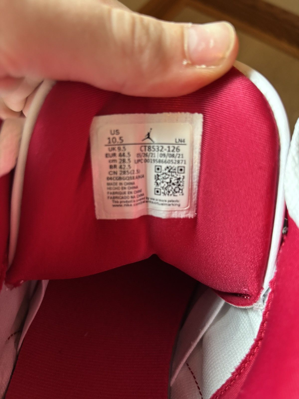 Jordan Brand Jordan 3 Cardinal Red Size US 10.5 / EU 43-44 - 8 Thumbnail