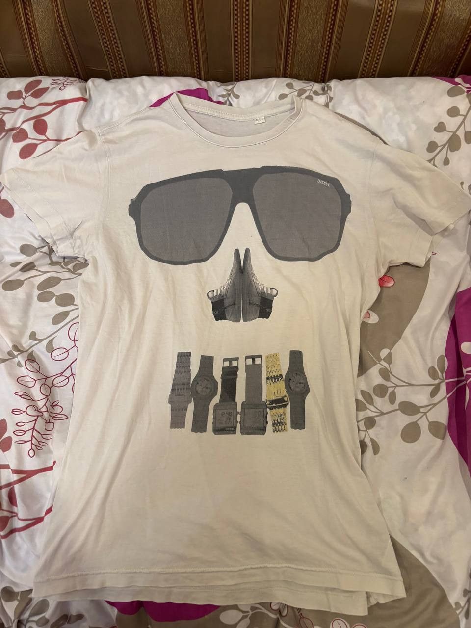 Diesel Y2K Diesel Men's Vintage T-Shirt - Sunglasses, Shoes Size US L / EU 52-54 / 3 - 12 Thumbnail