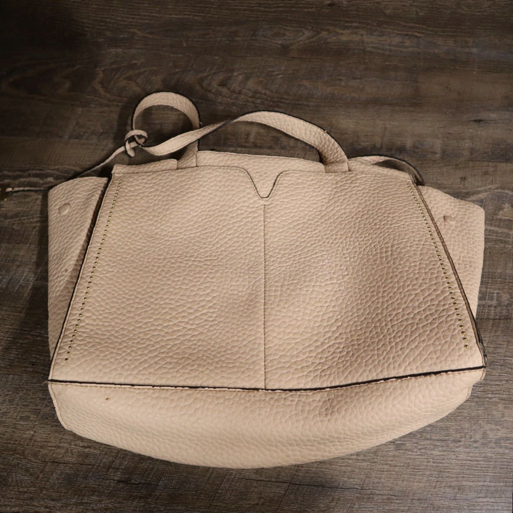 London Fog London Fog Purse Hobo Bag Women Medium Tan Cognac Brown Faux Leather Zip Purse, Bag Charm, Inner Pockets, Casual, Satin? Size ONE SIZE - 2 Thumbnail
